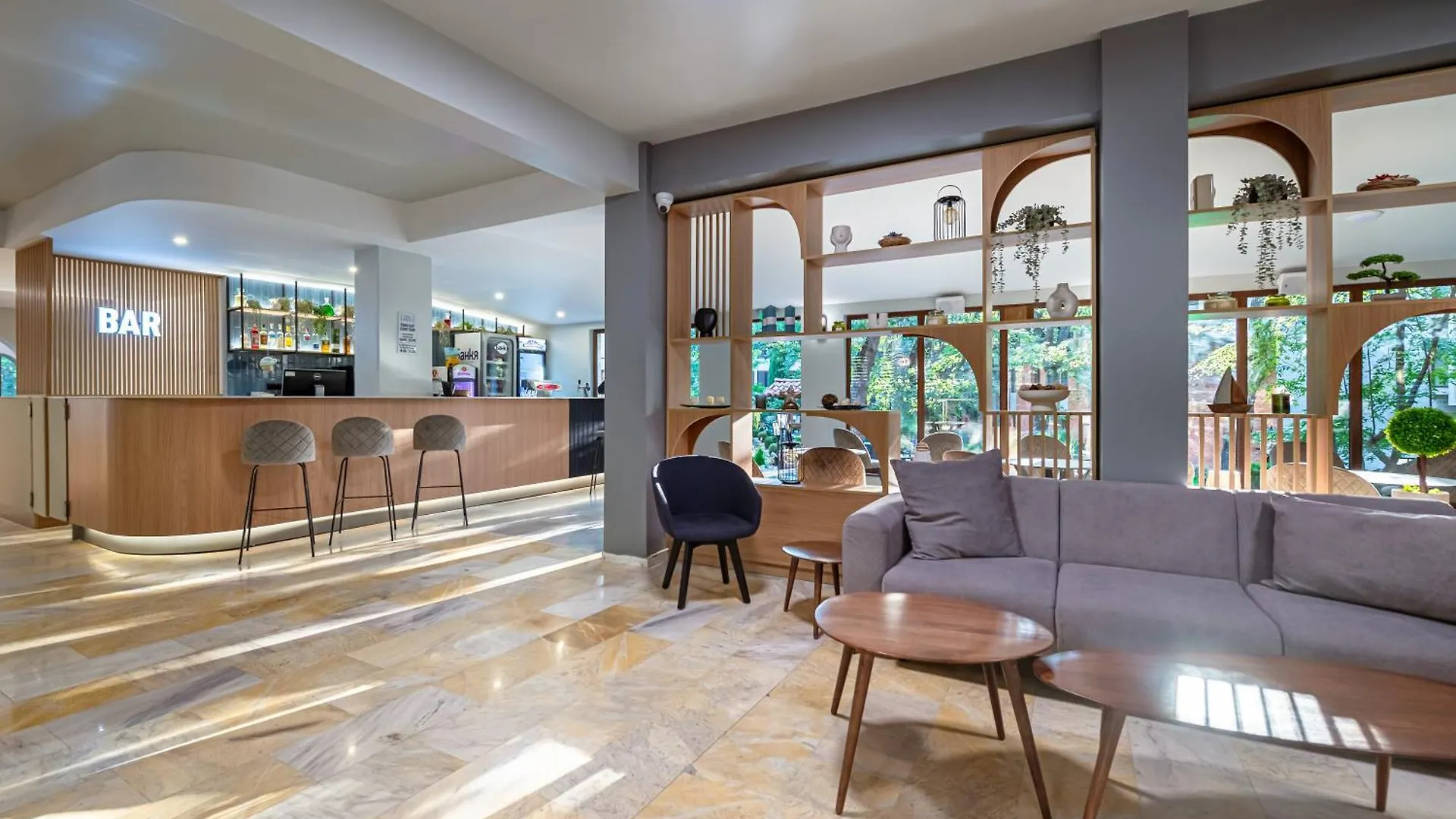 Hotel Preslav Golden Sands 3*,