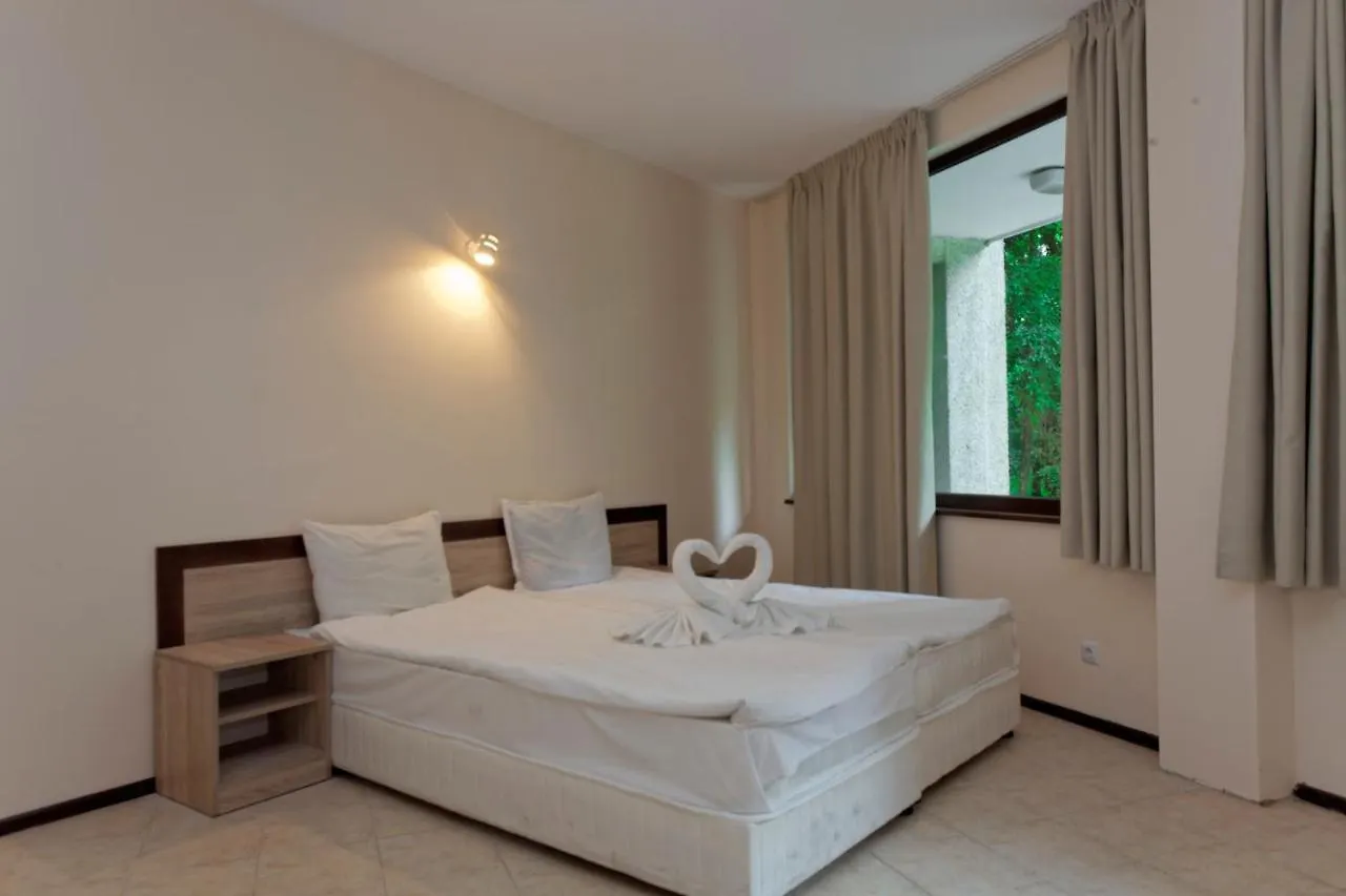 Hotel Preslav Golden Sands 3*,